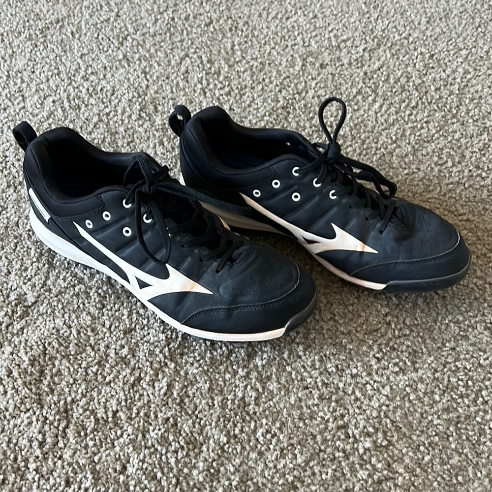 Mizuno Men’s Ambition Baseball Cleats- Men’s 9.5